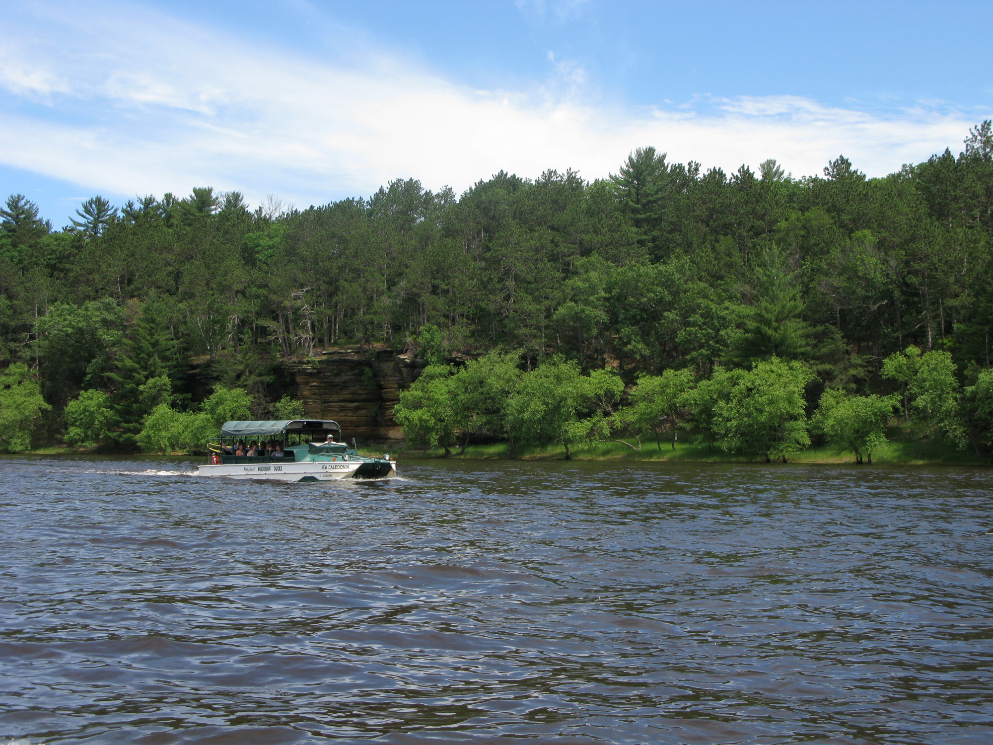 Boat tour on the Wisconsin River in Wisconsin Dells